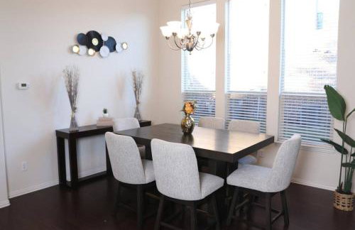 Media Room Pool Table Office Room Kitchen - Foto 19