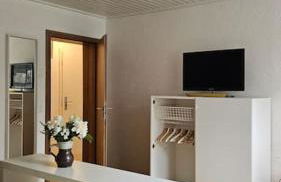 ländlich am Bach, Doppelbett und 2 Einzel - Foto 12