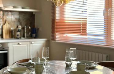 Art and Elegance, Family Friendly 2Bedroom Apartment near Frankfurt Airport, Free Parking - Foto 16