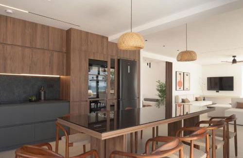 Asea Villa, Spectacular right-on-the-beach Retreat, By ThinkVilla - Foto 39