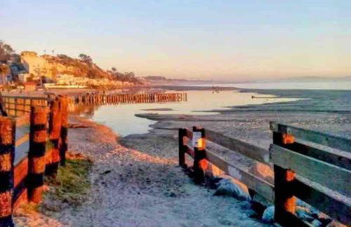 Aptos Beach Retreat Hot Tub & 5 Min Walk to Sand - Photo 6