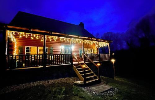 Breath of Heaven Cabin- Hot Tub, Deck, Pond, PETS - Foto 47