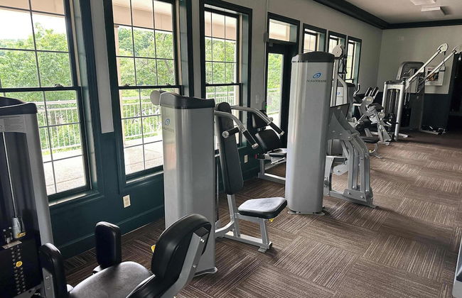 Birdie's Bliss 2BR Condo Sleeps 6! - Photo 17