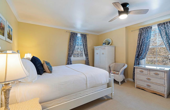 Victorian Manor In Paso Robles Wine Country + Pool, Hot Tub, Firepit, Tennis Court Sleeps 28 - Photo 61