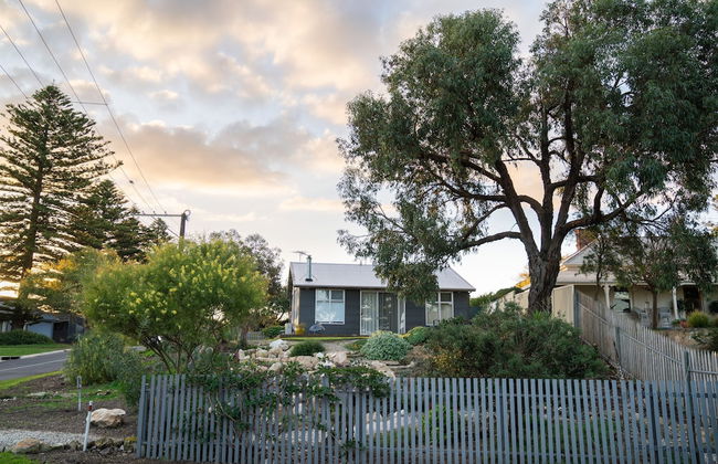 Pelican Cottage - Pet Friendly - Wifi - Photo 27