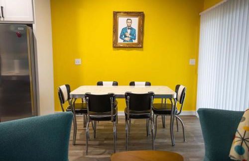 Retro Rose Retreat-Rose District - Foto 5