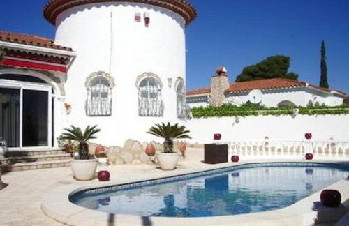 Mooie vrijstaande vakantiewoning met privé-zwembad - Foto 1