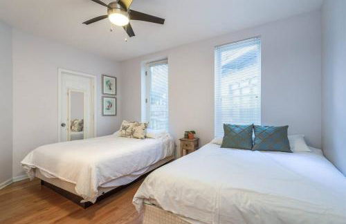 ENTIRE BUILDING-Walk to Lincoln Park or The Beach - Foto 26