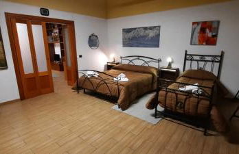 I Rifugi di Noah 2-Santa Maria a Vico- - Foto 1