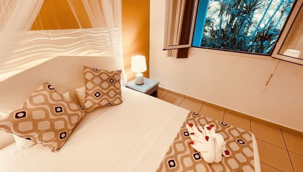 Tropicana Suites - Foto 3, Camera