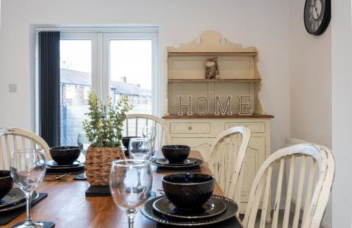 Modern 5-Bed Home EV City Centre 10 min - Foto 5