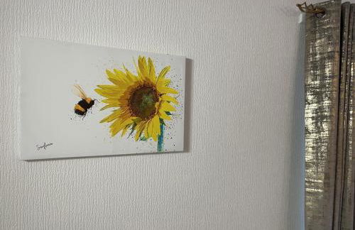 BlaydonBurn - Sleeps 6 - Parking - Garden - HotTub - Foto 31