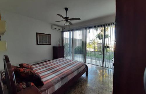 Casa con piscina y vista al mar - Foto 39