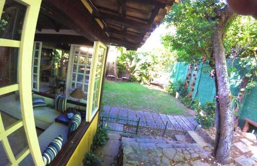 Búzios Praia da Ferradura Linda casa dentro de Condomínio com toda infraestrutura - água e luz inclusos na tarifa - Foto 18