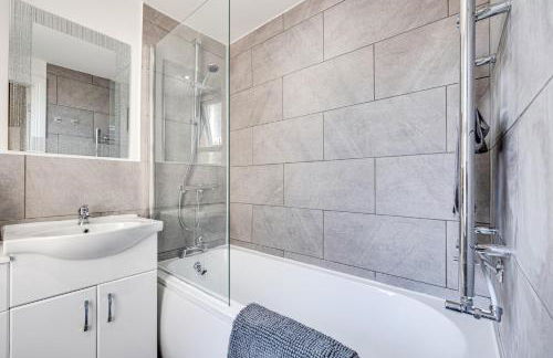 Ursula Sparkle Stays - Foto 13