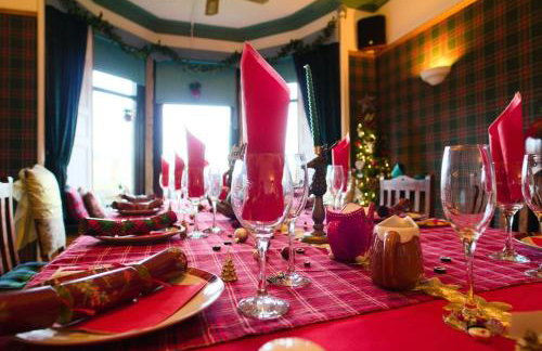 Stunning Central Villa by Golf Course & Beach - Foto 5