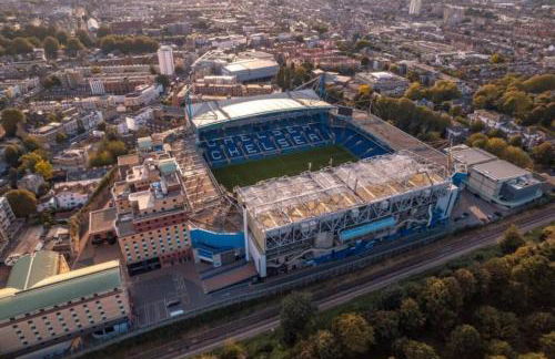 New! Inviting 1BR Flat by Richmond Park with Parking - Foto 16