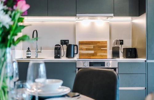 Stylish Leeds City Centre Flat - Free Parking - Foto 15