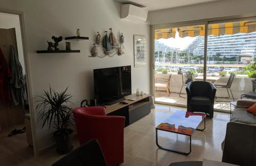 French Riviera Condo 4 Rent in Marina Baie des Anges - Foto 11