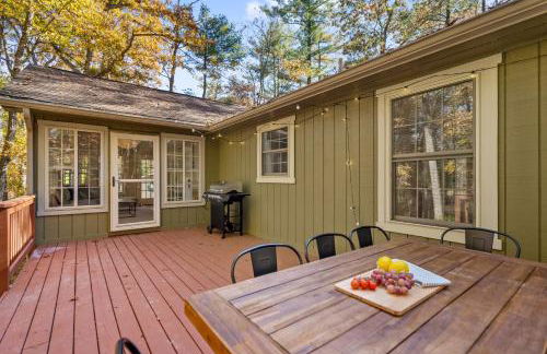 Emerald Cabin W/Hot tub, Firepit, Lake, Skiing - Foto 38