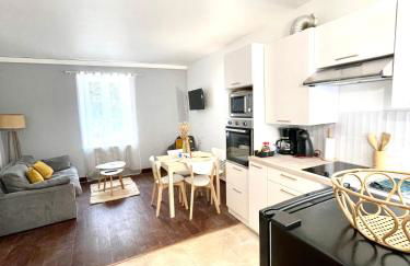 T2 situé au cœur du centre historique de Dinan - Foto 1