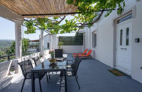 Manos Home - Photo 38