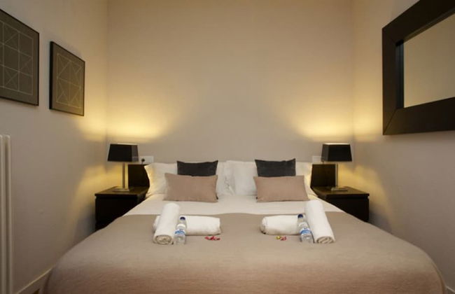 BarcelonaForRent Urban Town Suites - Photo 16