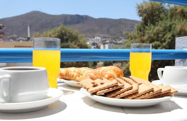 Spacious One Bedroom Apt With Lovely Mountain View - Photo 8