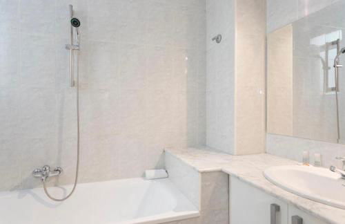 2 BDR EIXAMPLE APARTMENT - Foto 17