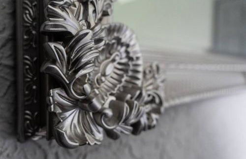 City home with parking and garden- pet friendly - Photo 77