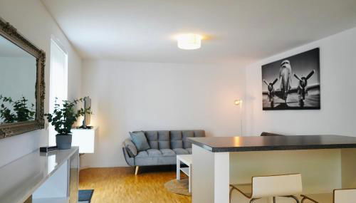 Stilvolles Apartment in stadtnähe-Parkplatz- 4 Personen- Balkon - Foto 5
