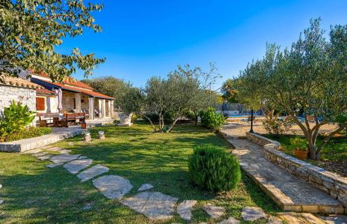 One-Bedroom Holiday Home In Konjevrate - Foto 3