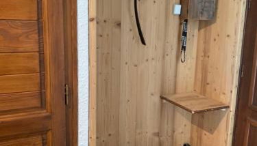 2 pièces La Clusaz Centre village dans petite résidence - Foto 2, wardrobe