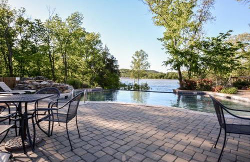 Chalets Resort LAKEFRONT Cottage Free Amenities Amazing views Kayaks 2 Pools - Foto 41