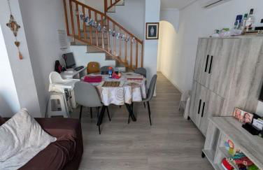 Modern 3 Bed House with shared pool in Los Alcazares - Foto 1