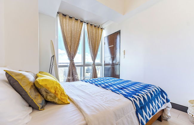 One Pacific Residence 1BR Ocean View - Photo 7