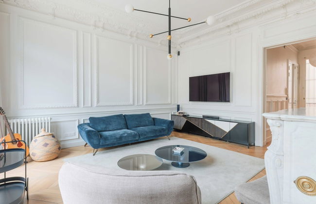 Elegant Apartment - 2br/4p - Arc de Triomphe - Photo 9