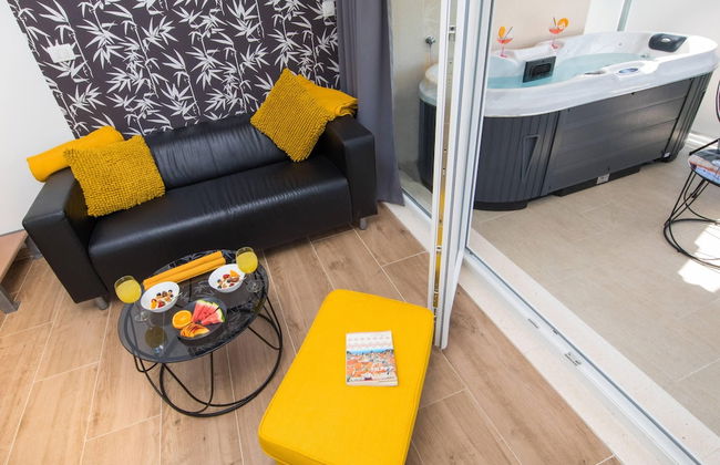 Apartment Velvet - Photo 18