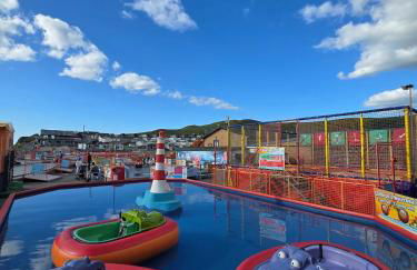 Welsh Bayview Retreat 2-Bed Caravan & 2-Bed Chalet at Clarach Bay Holiday Village - Foto 47