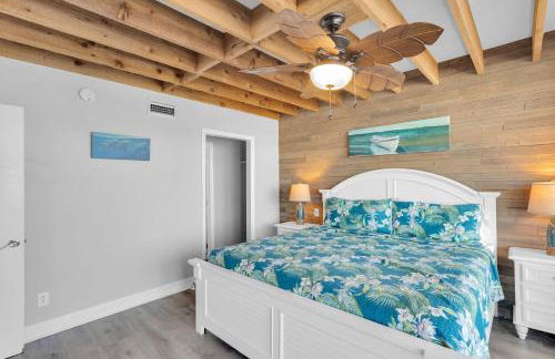 St Thomas - Waterfront Penthouse sleeps 16 w Pool & Boat Dock - Foto 16