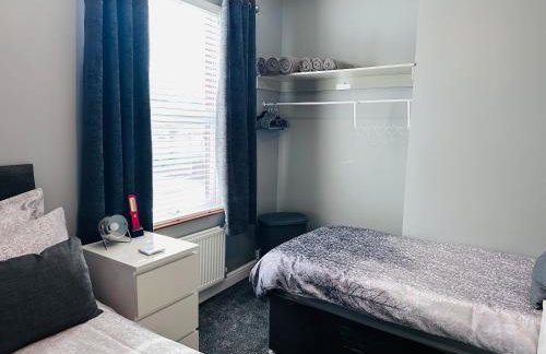 House in Hemingfield, Ideal for Contractors and Long Stays - Foto 10