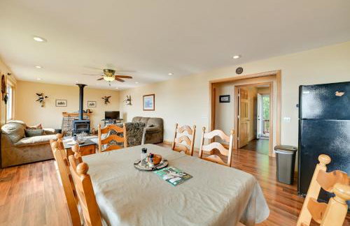 Deck and Water View Cozy Kentucky Lake Getaway - Foto 8