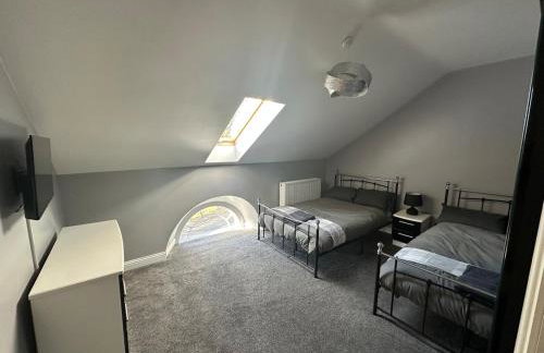 Old School House - Photo 21