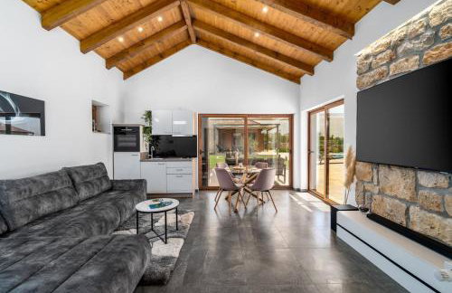 Promina luxury villa with 72sqm Heated Pool, Jacuzzi, Infrared Sauna, Tennis court, Media room - Foto 32