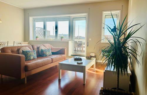 Premium Quental House - T3 Renovado com magnifico Terraço - Foto 13