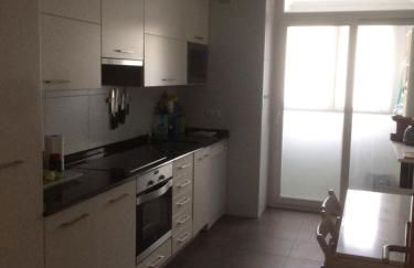 APARTAMENTO CON TERRAZA Y JARDÍN EN BAKIO - Foto 9