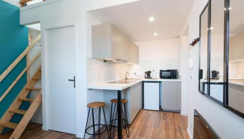 Le Soyeux - 100m de la Gare & parking privé - Foto 3, stove, toaster