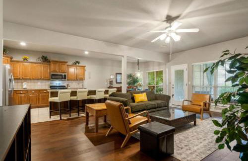 Jenks Oasis-5BR Near Tulsa and Premium Outlets - Foto 1