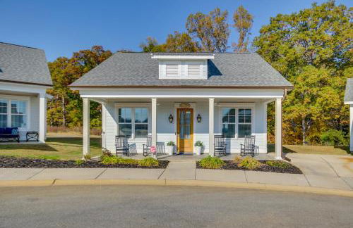 Lake Access and Boat Slip Greenwood Cottage! - Foto 1