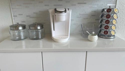 Lou-City Penthouse Suite! Savor Life with Hollyhock - Foto 4